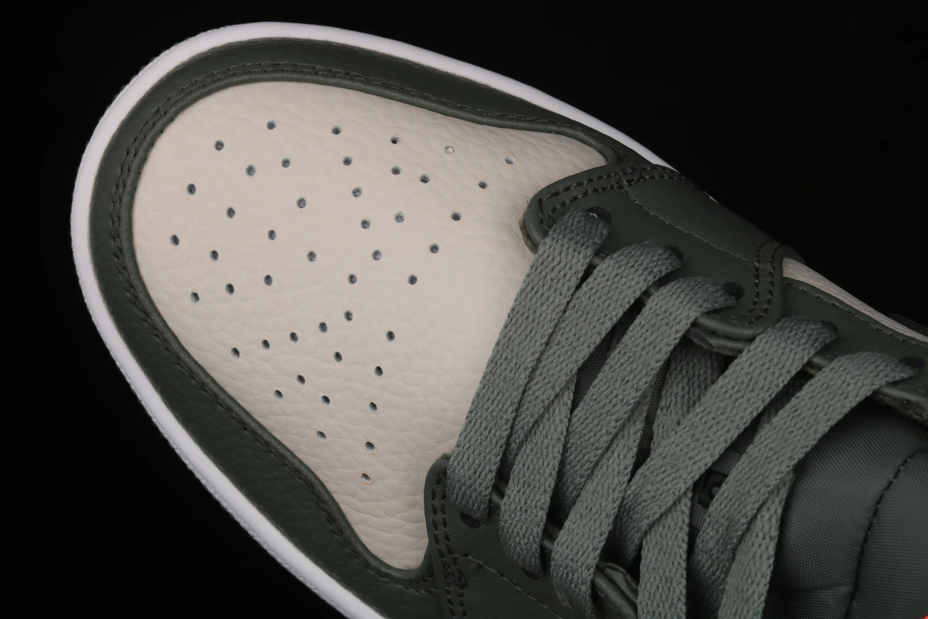 All categories Air Jordan Jordan series basketball shoes Air Jordan 1 Low Air Jordan 1 Low AJ1 Joe 1 low-top cultural and leisure sports sneakers 553558-121
